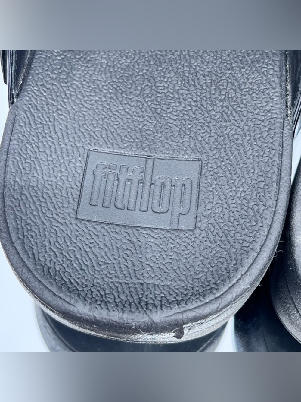 FitFlop The Skinny Black Patent Leather Wedge Thong / Sandal, 11, Silver Buckle - Picture 10 of 14